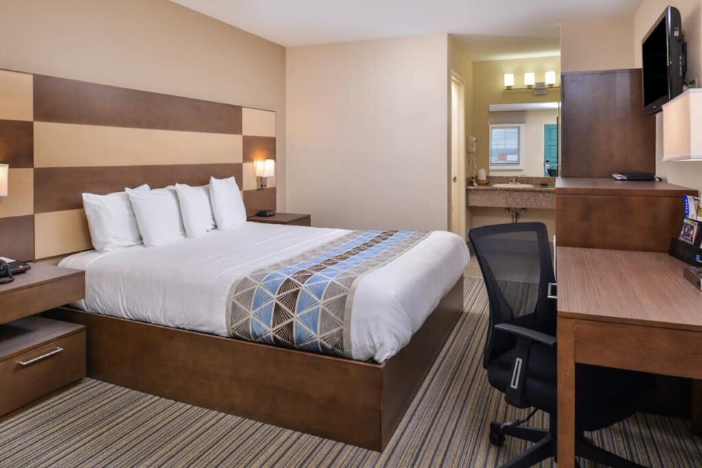 Good Living Inn - Image 3