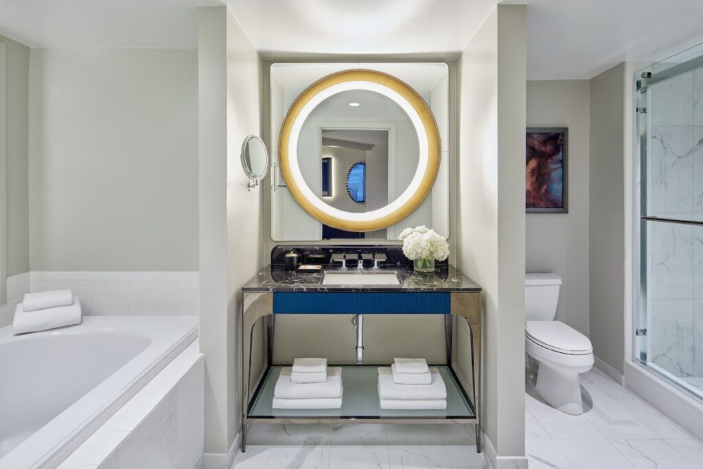 Grand Bohemian Orlando, Autograph Collection - Image 3