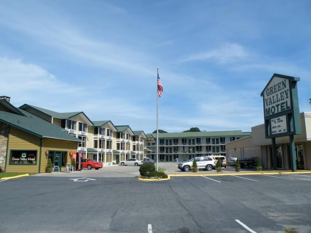 Green Valley Motel - Image 5