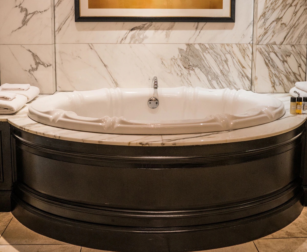 Green Valley Ranch Resort and Spa deepsoaking tub