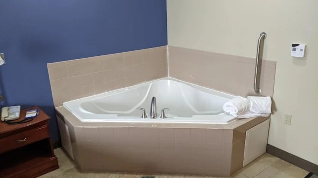 Hampton Inn Coldwater - Image 2