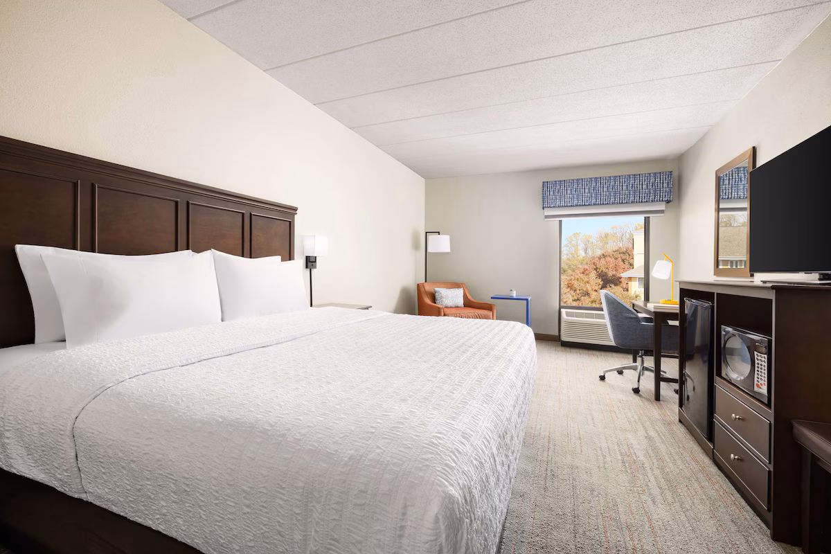 Hampton Inn Columbia - Image 4