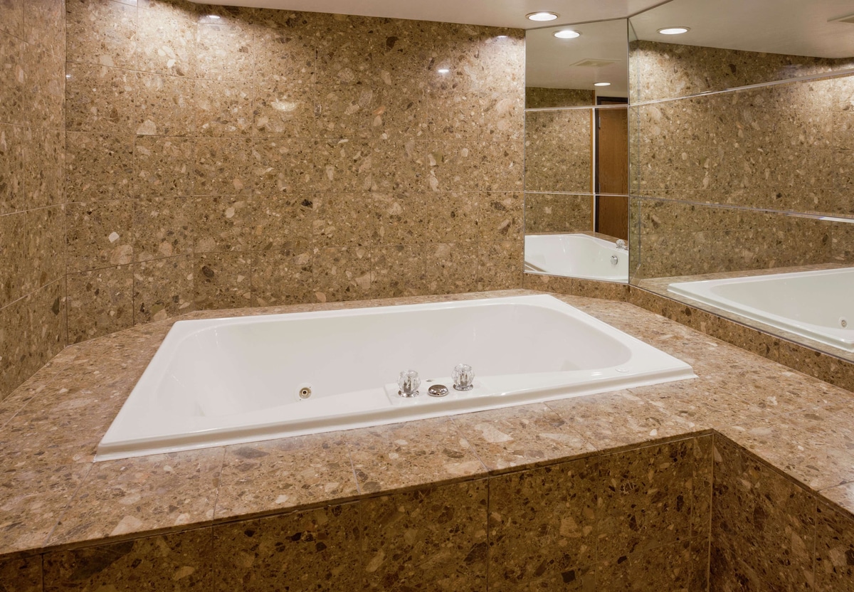Hampton Inn Duluth Canal Park