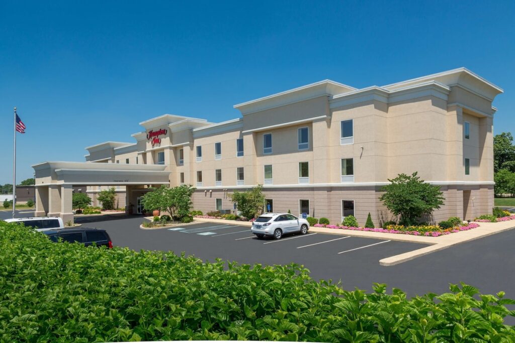 Hampton Inn Goshen - Image 2