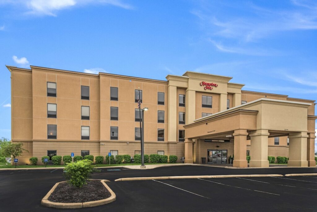 Hampton Inn Greenfield - Image 4
