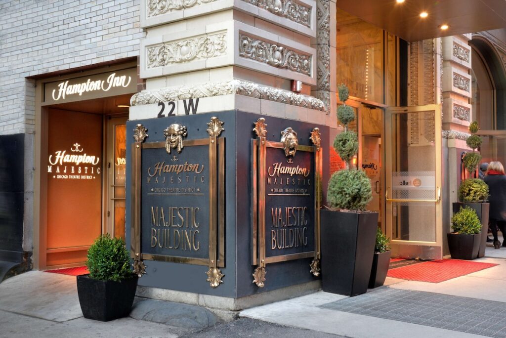 Hampton Inn Majestic Chicago Theatre District - Image 4