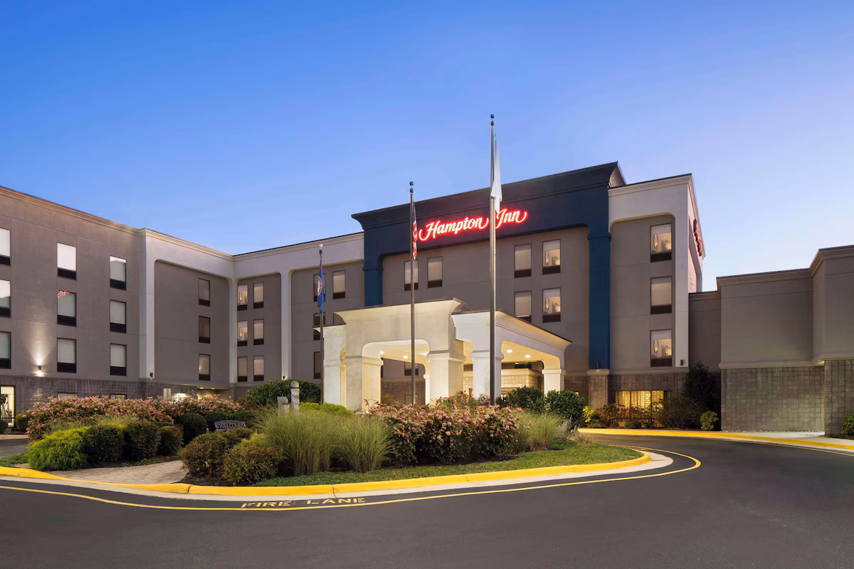 Hampton Inn Stafford/Quantico & Conference Center - Image 2