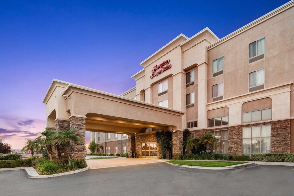 Hampton Inn & Suites Banning-Beaumont - Image 2