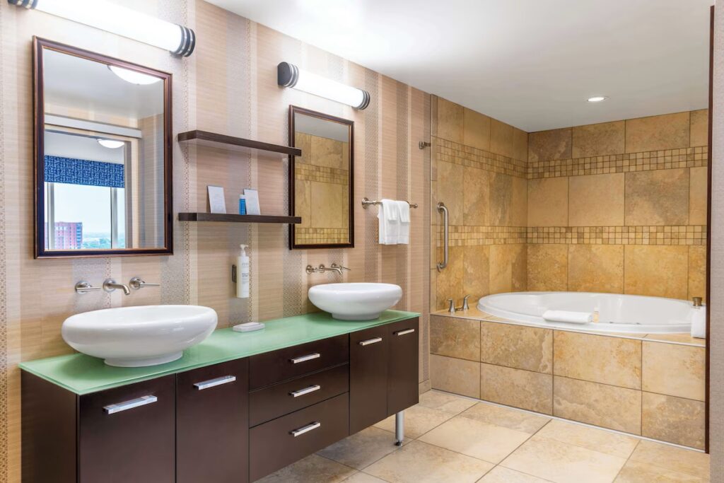 Hampton Inn & Suites Madison / Downtown - Image 1