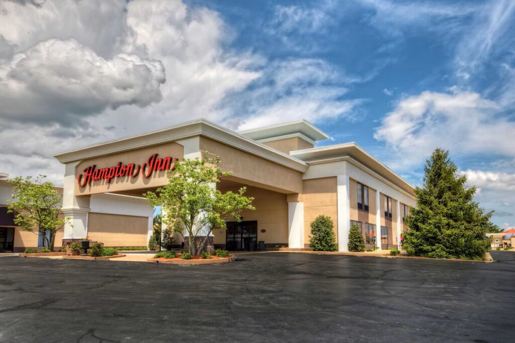 Hampton Inn Winchester - Image 2