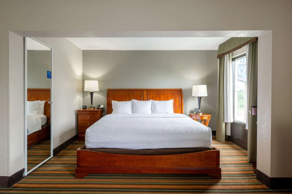 Hampton Inn Winston-Salem Hanes Mall - Image 3