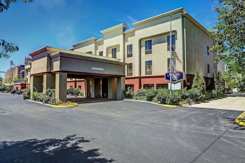 Hampton Inn by Hilton Columbus I-70E/Hamilton Rd - Image 2