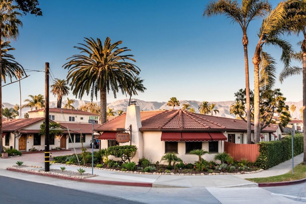 Harbor House Inn - Image 5