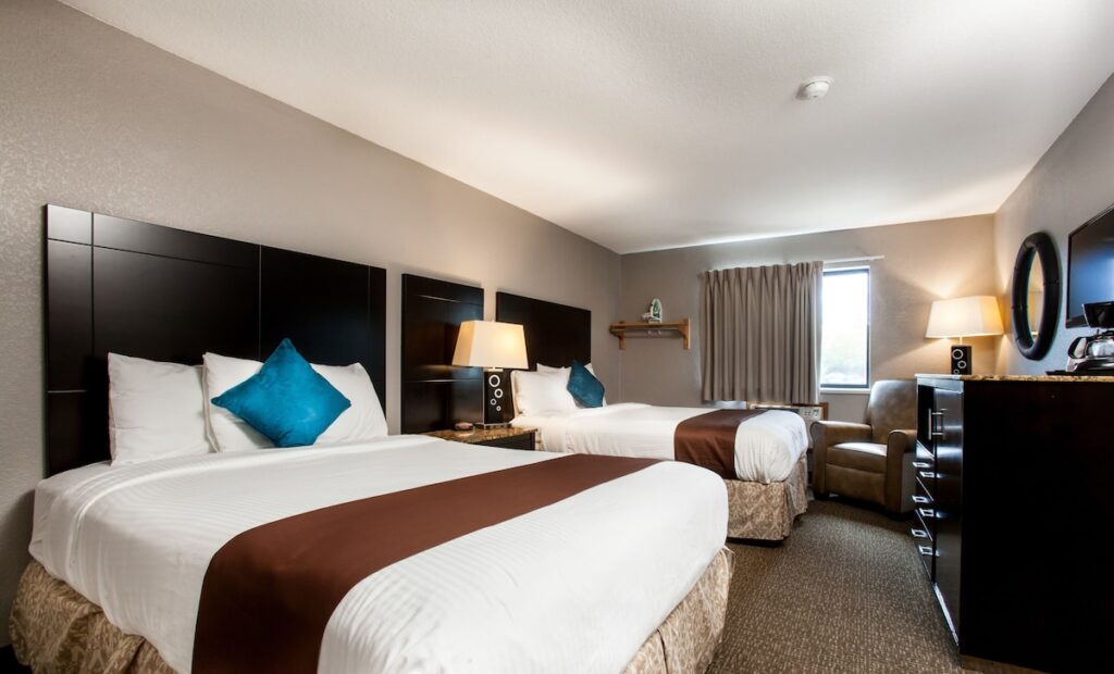 Heartland Inn - Image 3