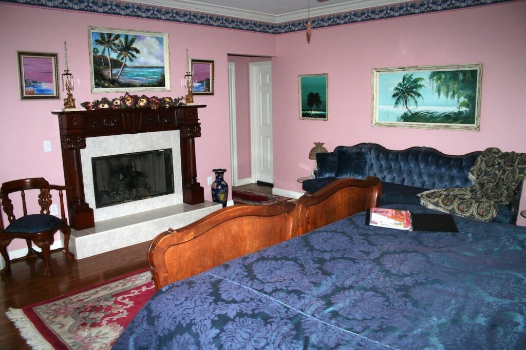 Heron Cay Lakeview Bed & Breakfast Inn - Image 3