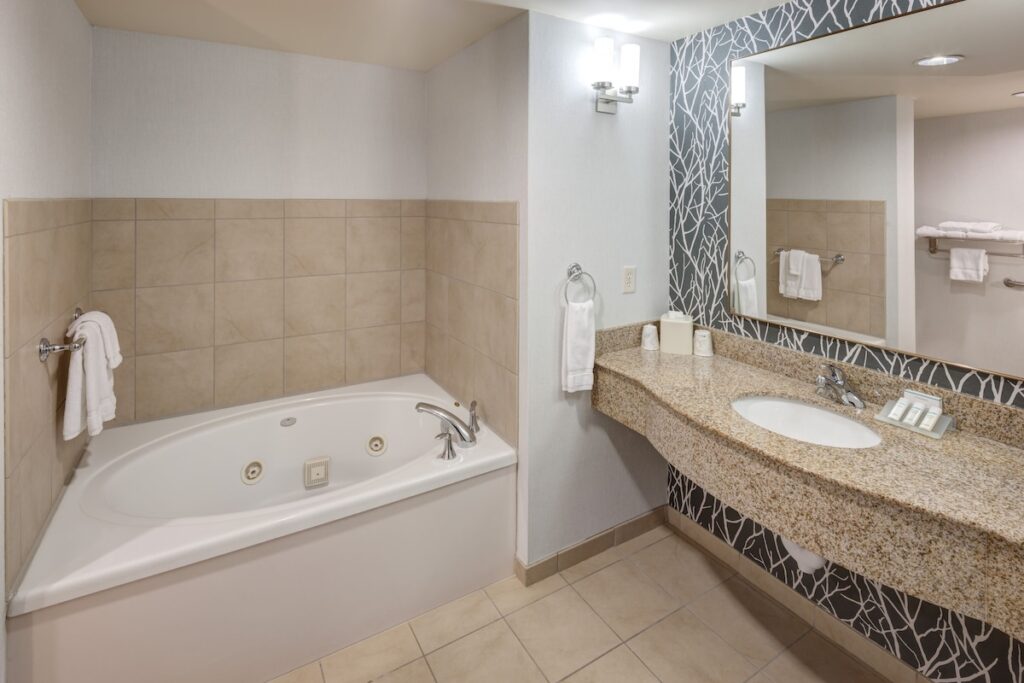 Hilton Garden Inn Austin North - Image 2