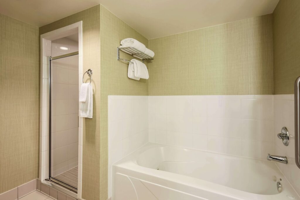 Hilton Garden Inn Chicago/Midway Airport - Image 1
