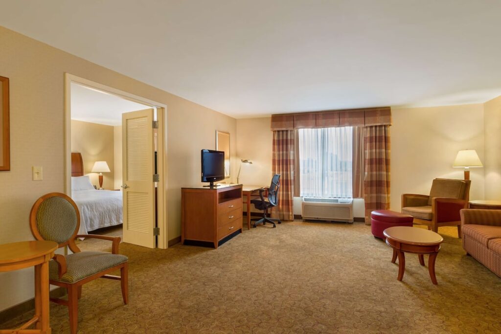 Hilton Garden Inn Cleveland East/Mayfield Village - Image 3
