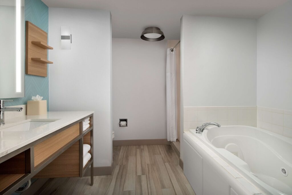 Hilton Garden Inn Dallas/Duncanville - Image 2
