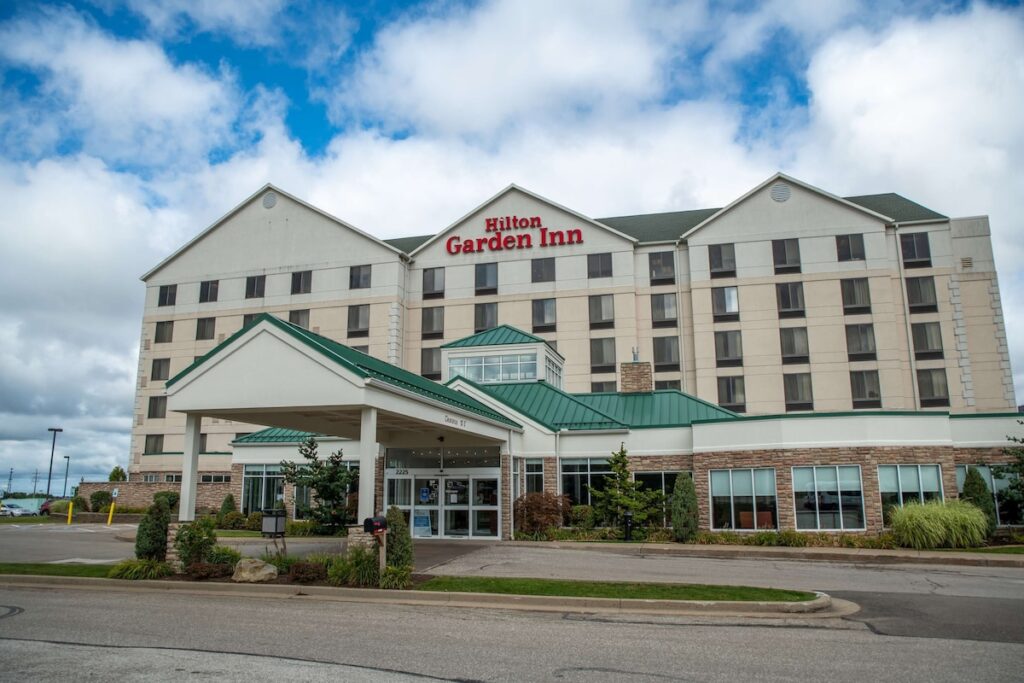 Hilton Garden Inn Erie - Image 3