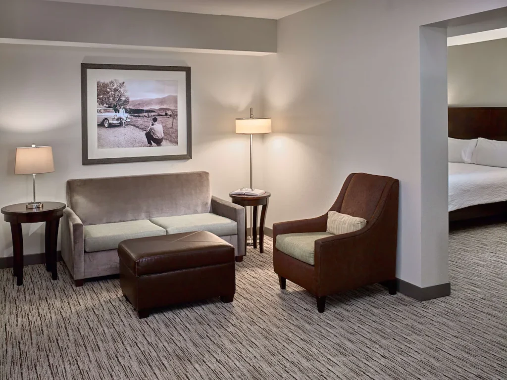 Hilton Garden Inn Gatlinburg - Image 4