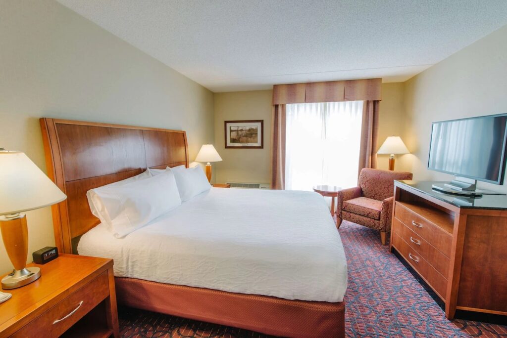 Hilton Garden Inn Manchester Downtown - Image 3