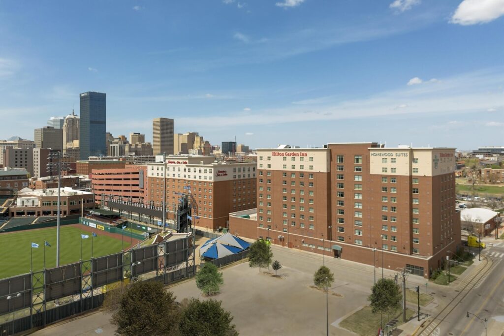 Hilton Garden Inn Oklahoma City Bricktown - Image 4