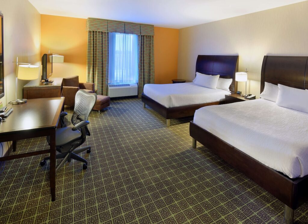 Hilton Garden Inn Springfield, MO - Image 2