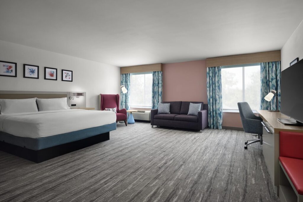 Hilton Garden Inn Tampa East/Brandon - Image 5