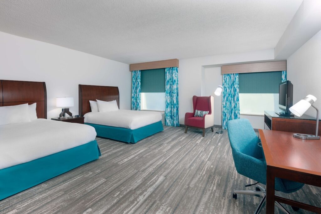 Hilton Garden Inn Tampa/Riverview/Brandon - Image 4