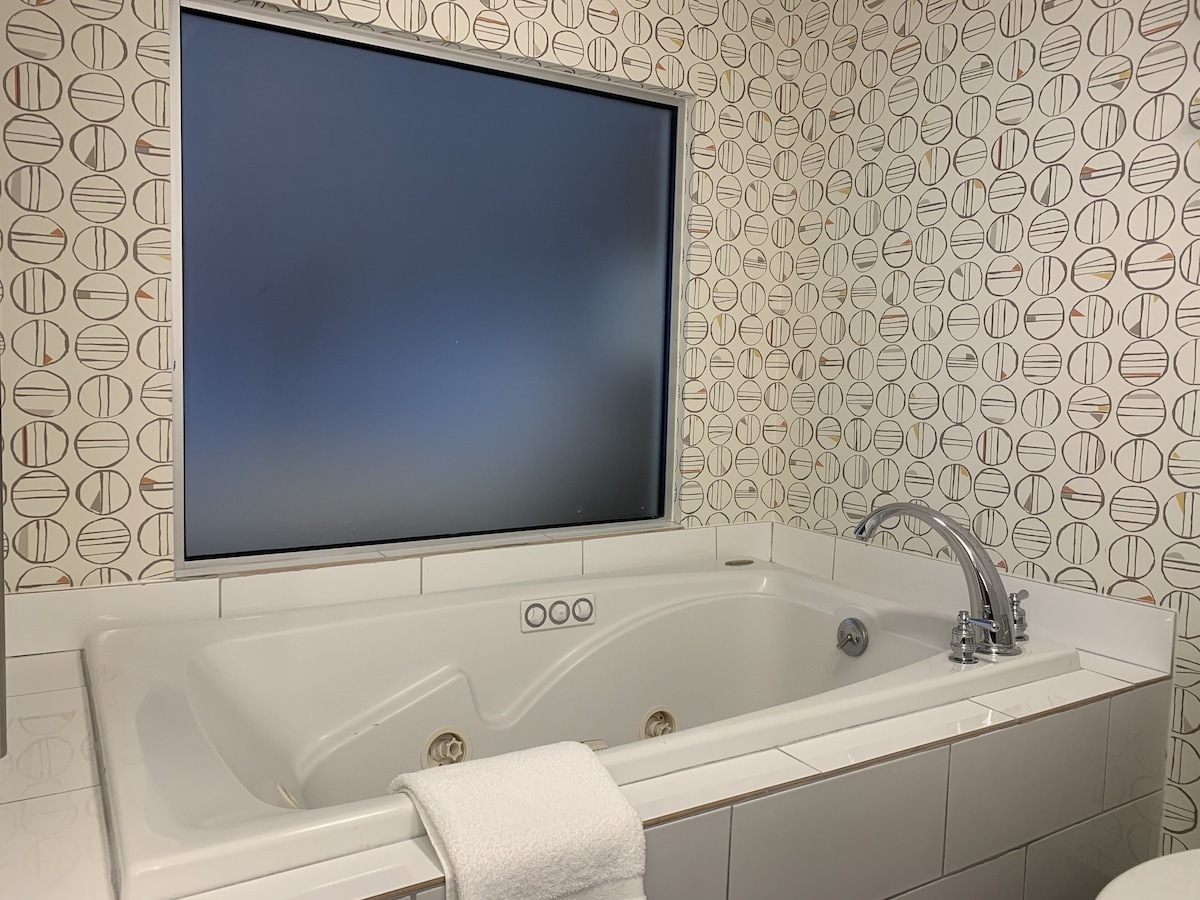 Holiday Inn Asheville Biltmore by IHG