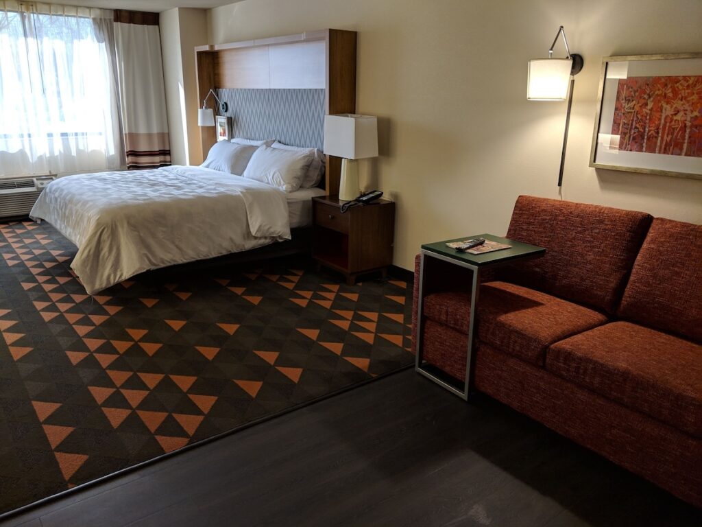 Holiday Inn Champaign by IHG - Image 3