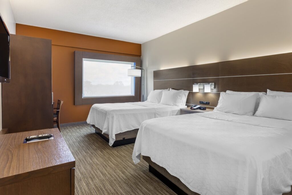 Holiday Inn Express Branson-Green Mountain Drive by IHG - Image 3