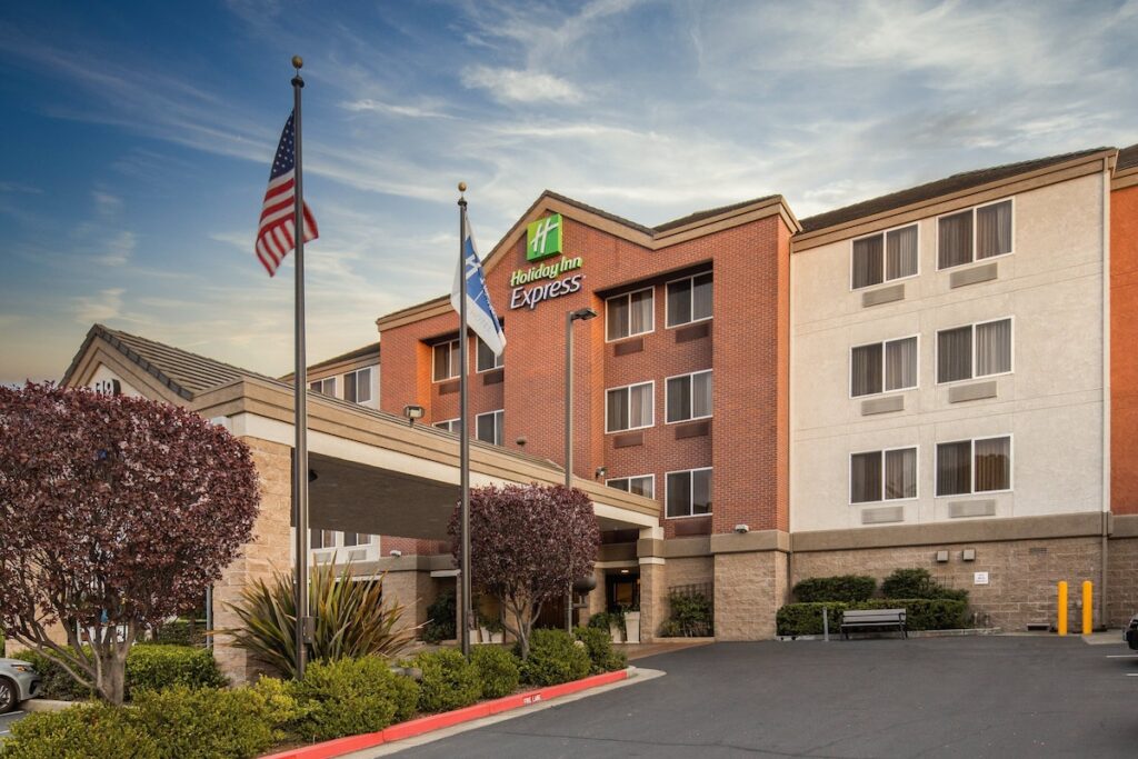 Holiday Inn Express Castro Valley – I-580 by IHG - Image 2