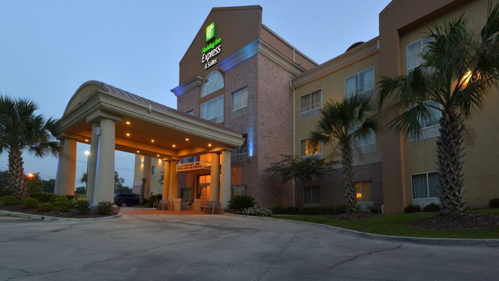 Holiday Inn Express Hotel & Suites Baton Rouge North by IHG - Image 5