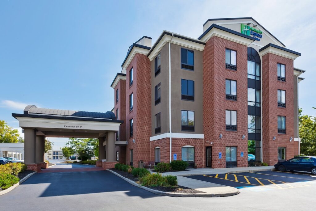 Holiday Inn Express Hotel & Suites Cleveland – Richfield by IHG - Image 5