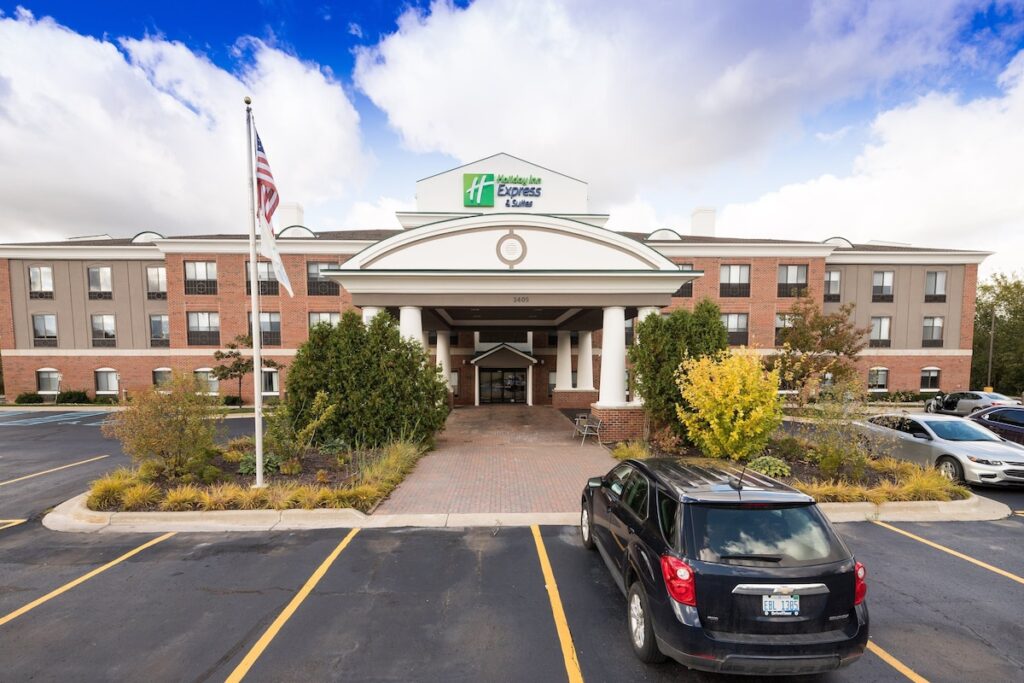 Holiday Inn Express Hotel & Suites Grand Blanc by IHG - Image 4