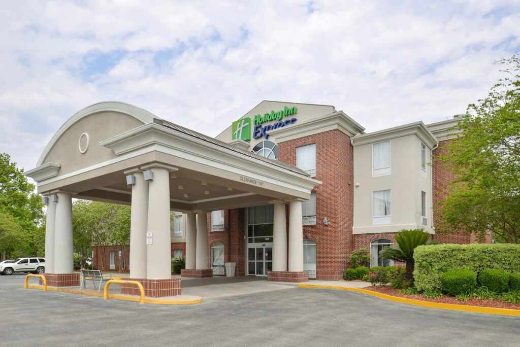 Holiday Inn Express Hotel & Suites Lafayette by IHG - Image 4