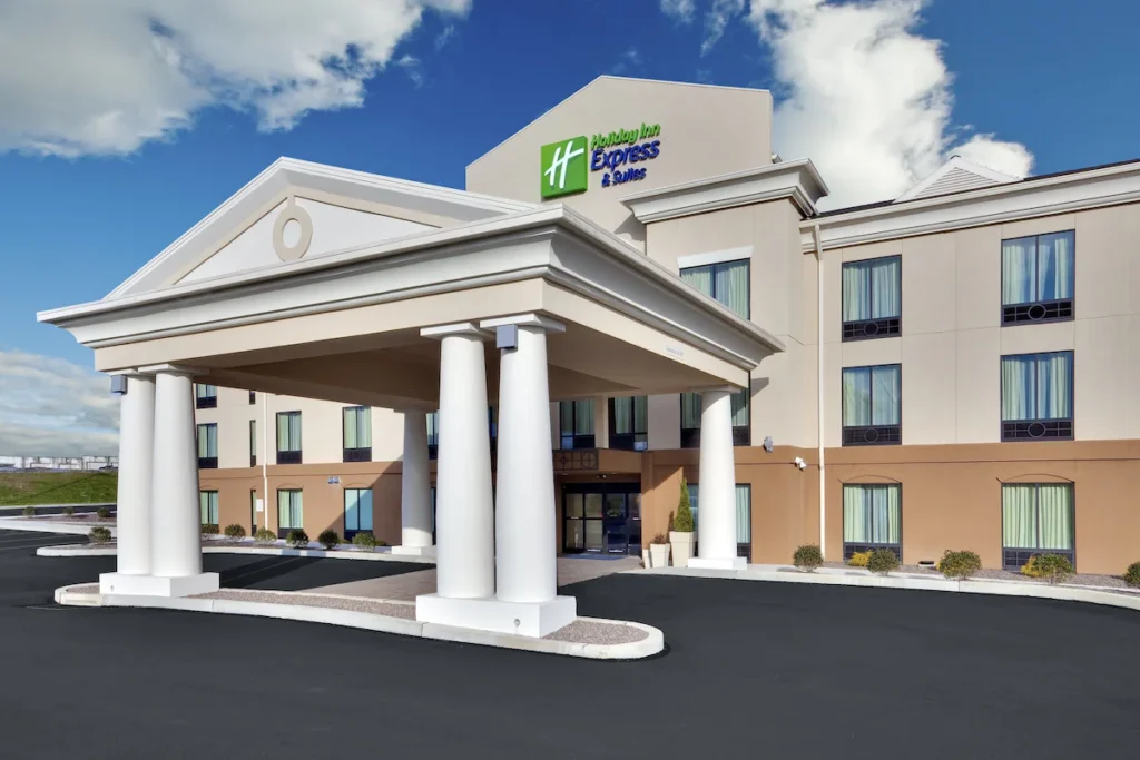 Holiday Inn Express Hotel & Suites Lebanon by IHG - Image 2