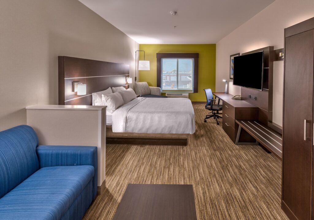 Holiday Inn Express Hotel & Suites Minden by IHG - Image 3