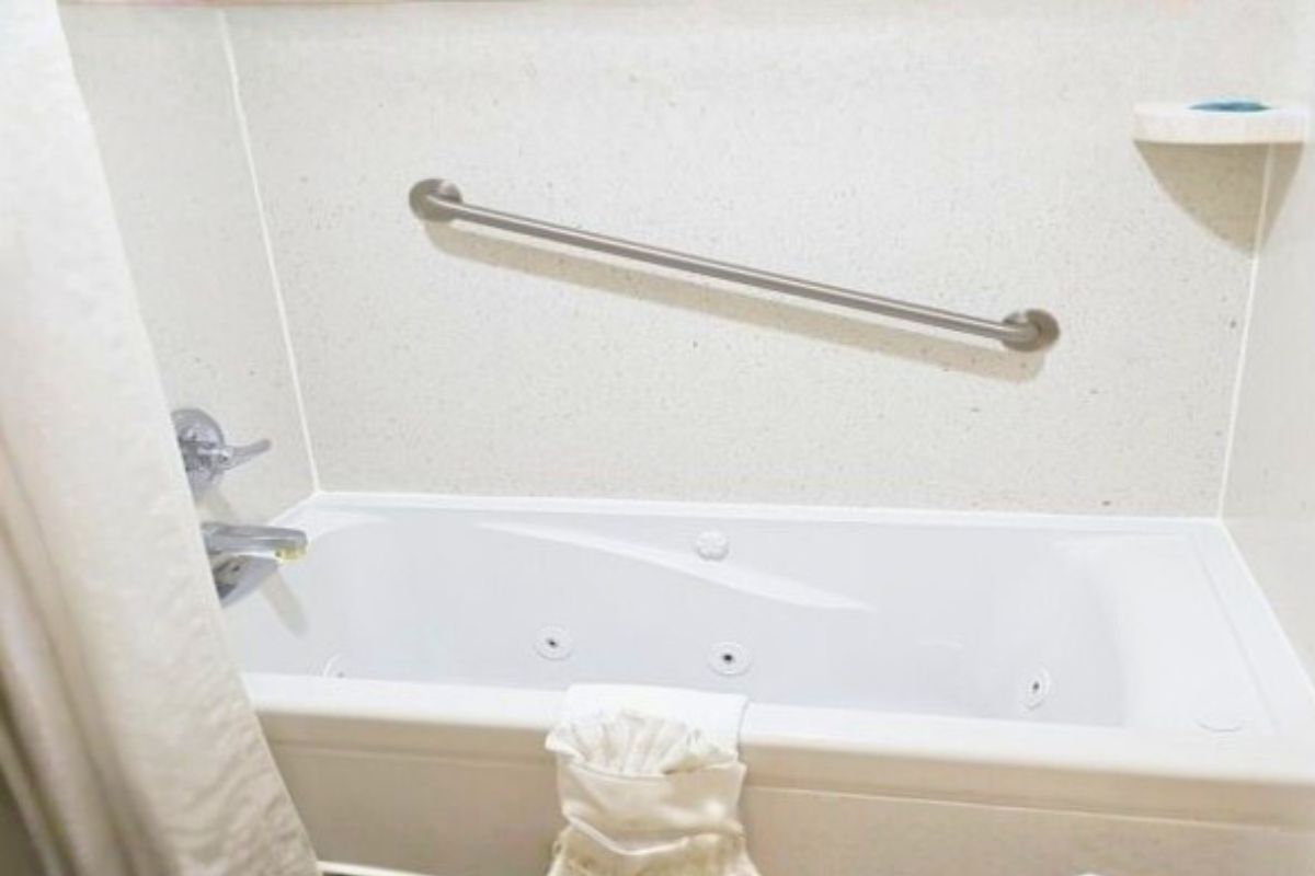 Holiday Inn Express Hotel Suites Orlando South Davenport by IHG featured image