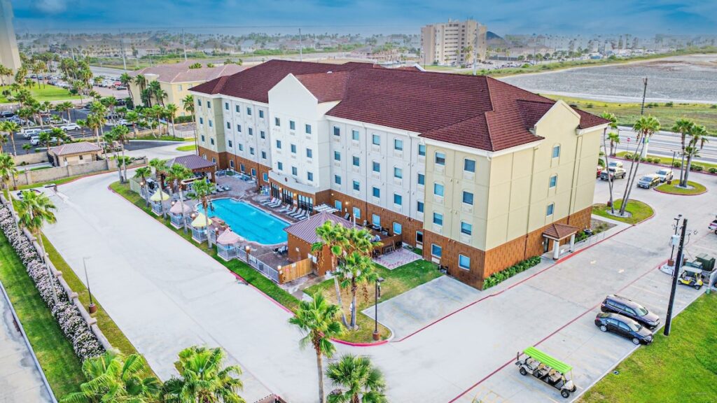 Holiday Inn Express Hotel & Suites South Padre Island by IHG - Image 4
