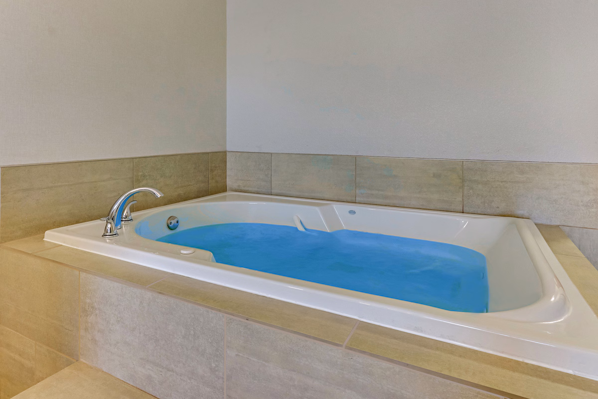 Holiday Inn Express Hotel & Suites Weatherford by IHG