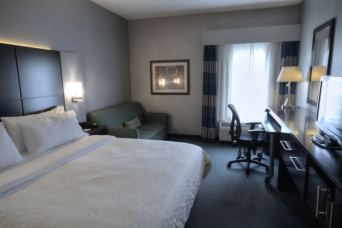 Holiday Inn Express Janesville I 90 US Hwy 14 by IHG Rockford