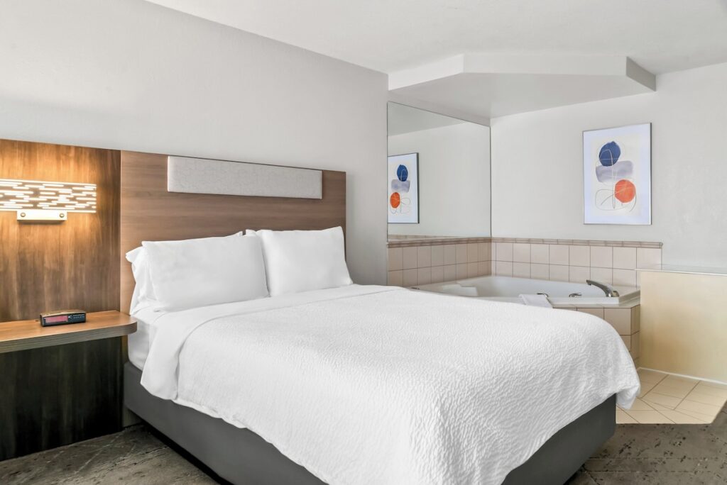 Holiday Inn Express Lapeer by IHG