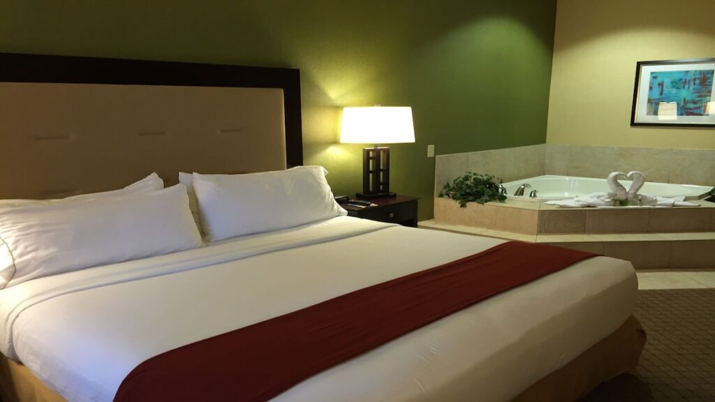 Holiday Inn Express Sacramento Airport Woodland by IHG - Image 3