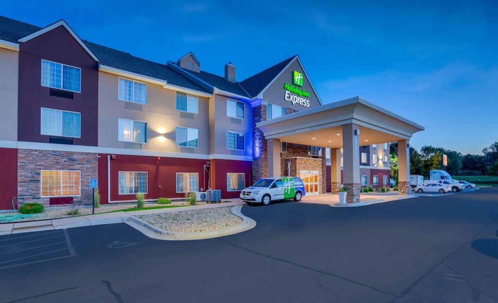 Holiday Inn Express St Paul S – Inver Grove Hgts by IHG - Image 2