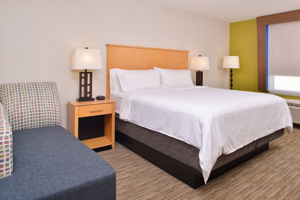 Holiday Inn Express Stockton Southeast by IHG - Image 2