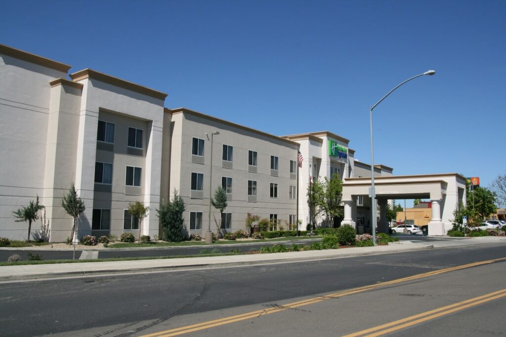 Holiday Inn Express Stockton Southeast by IHG - Image 4