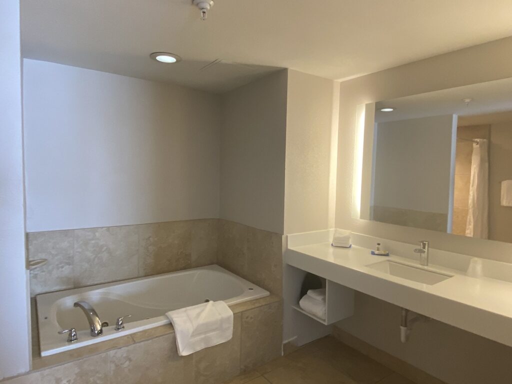 Holiday Inn Express & Suites Albuquerque Historic Old Town by IHG